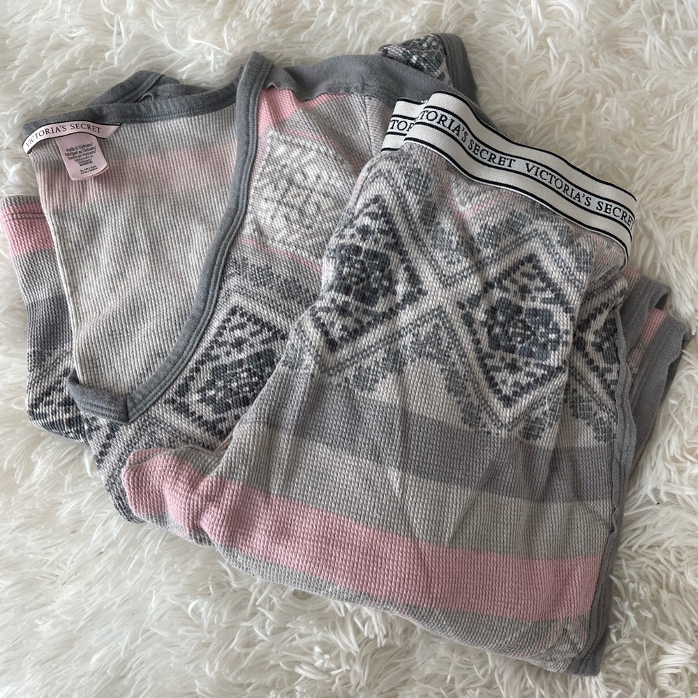Victoria Secret PJ set - Picture 4 of 4